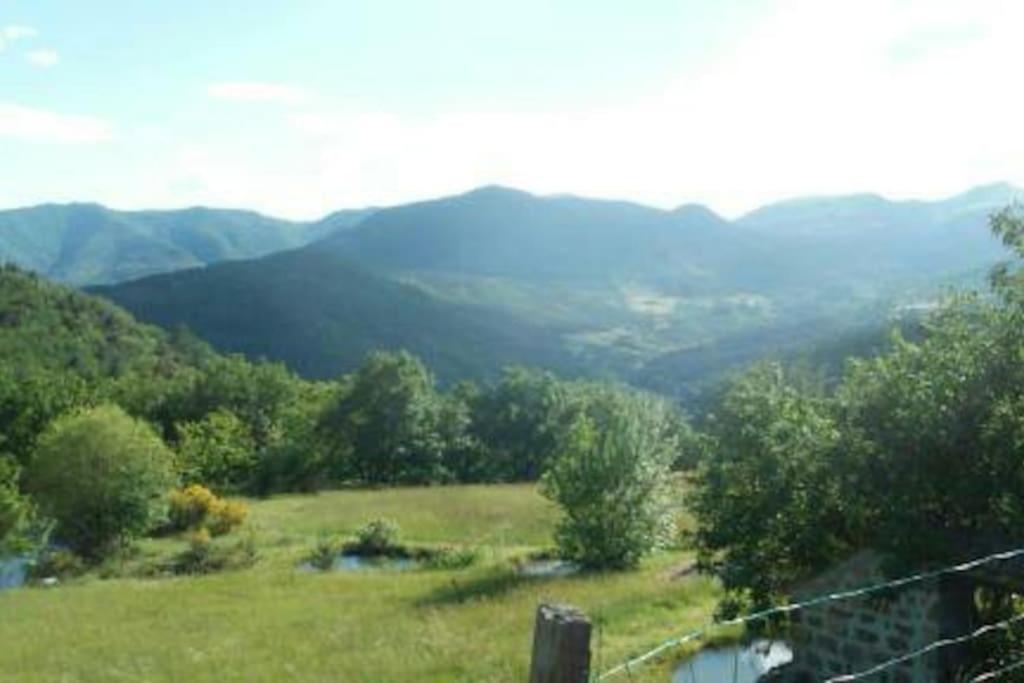 Maison Paisible Pranles Bagian luar foto