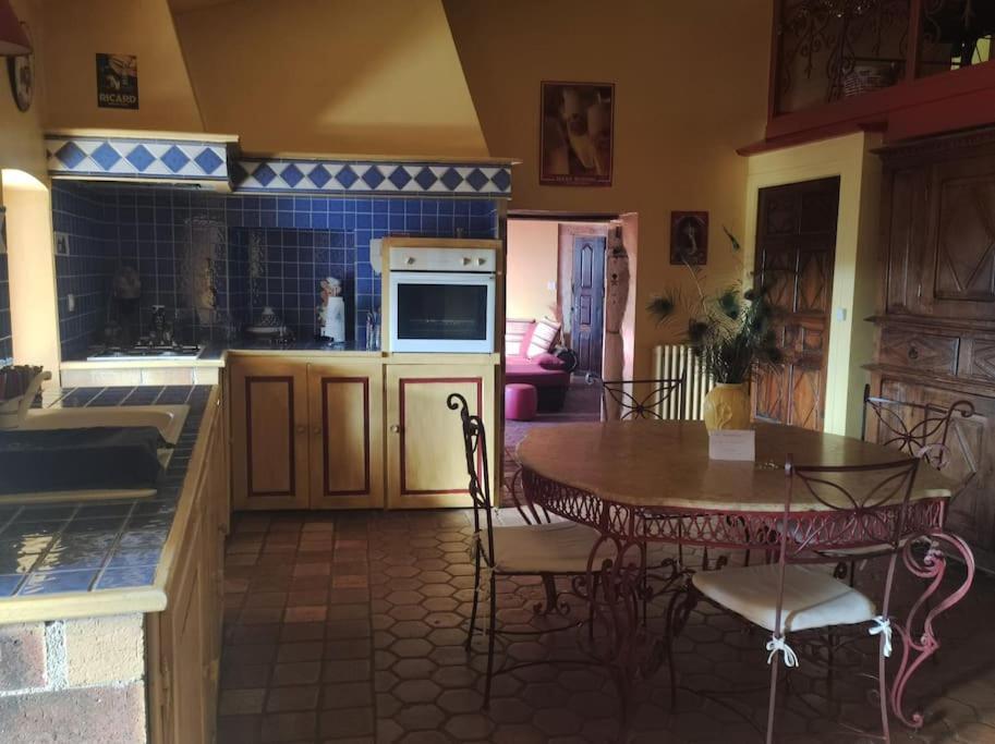 Maison Paisible Pranles Bagian luar foto